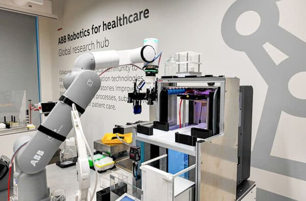 ABB-Robotics-and-METTLER-TOLEDO-1_bearb
