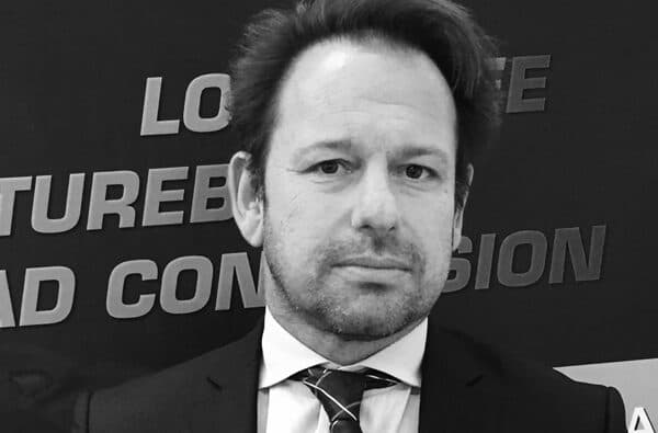Armin_Bruening_CoreTechnologie