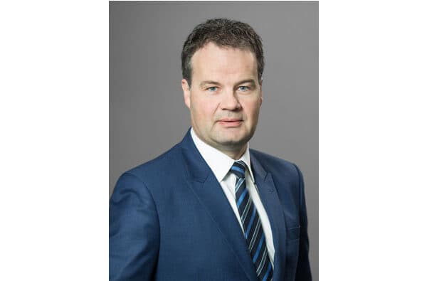 Rene_Burkhard_bearb