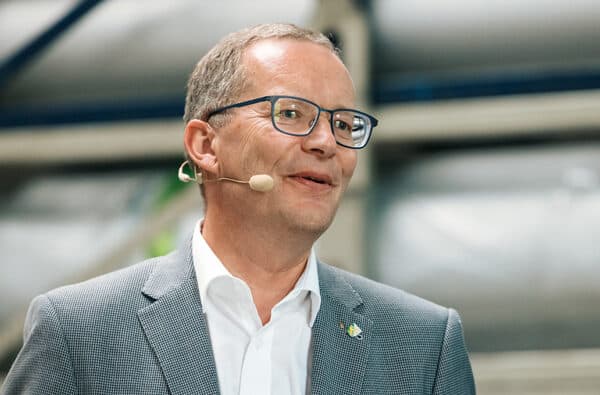 Walter_Schoenholzer