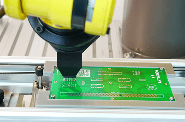Bild_4_THT-Prozess_automatisieren_bearb