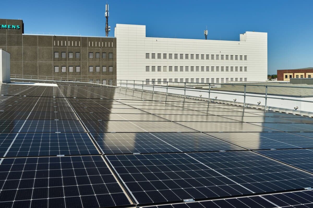 Photovoltaikanlage am Siemens-Standort in Fürth.