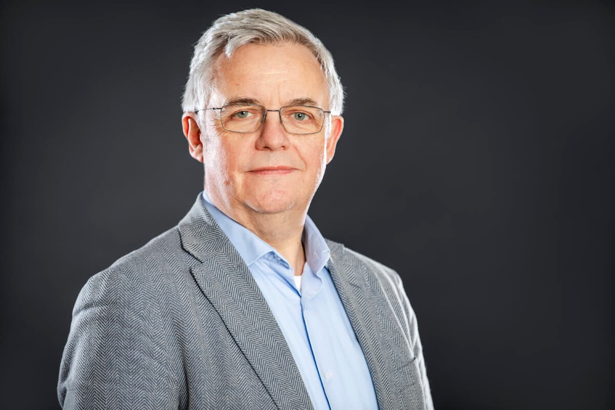 Portrait: Mike Hughes ist neuer Zone President für Schneider Electric DACH.