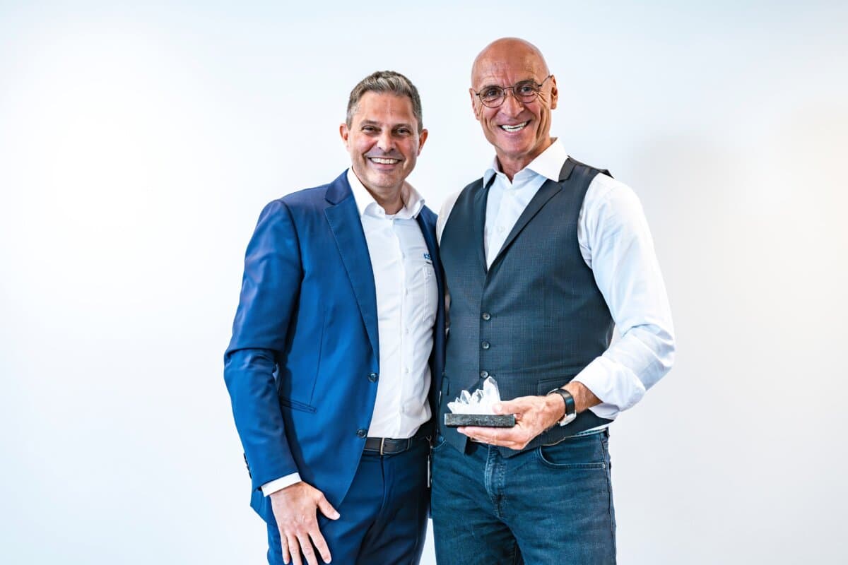 vcsPRAsset_3593475_571073_bd16cf34-d922-4e50-8ebb-e7a6305f46d4_0